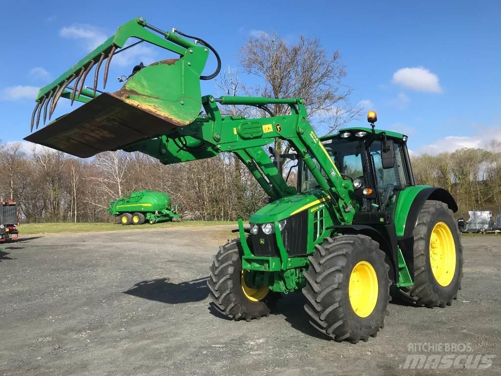 John Deere 6100 M Traktori