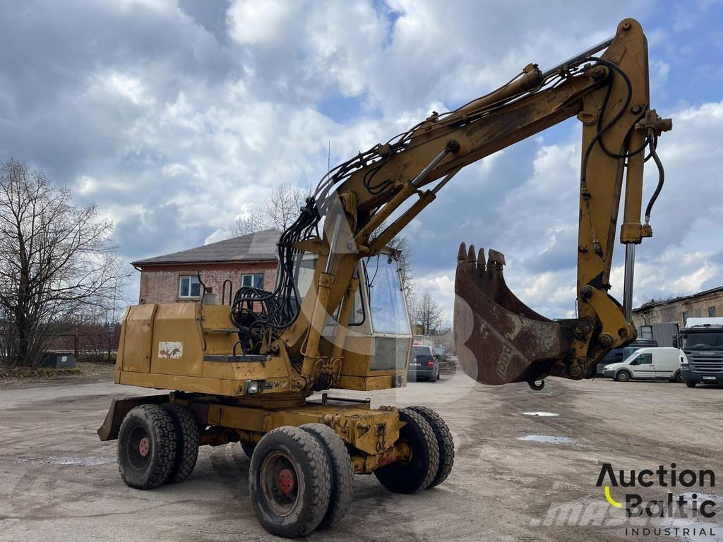 Liebherr A 900 C Bageri na kotačima