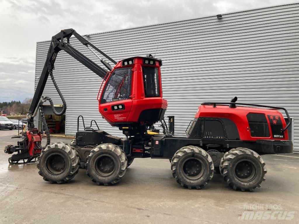Komatsu 901 XC Harversteri