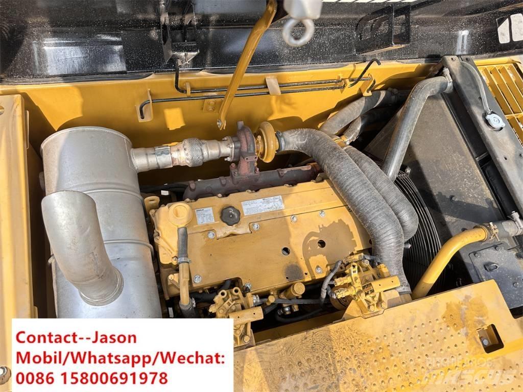 CAT 320D2 Bageri gusjeničari