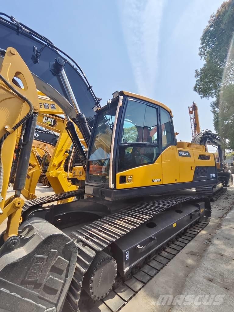 Volvo EC 250 D L Bageri gusjeničari