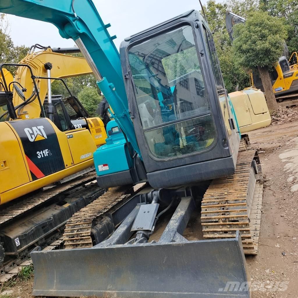 Kobelco SK 75 Midi bageri 7t – 12t