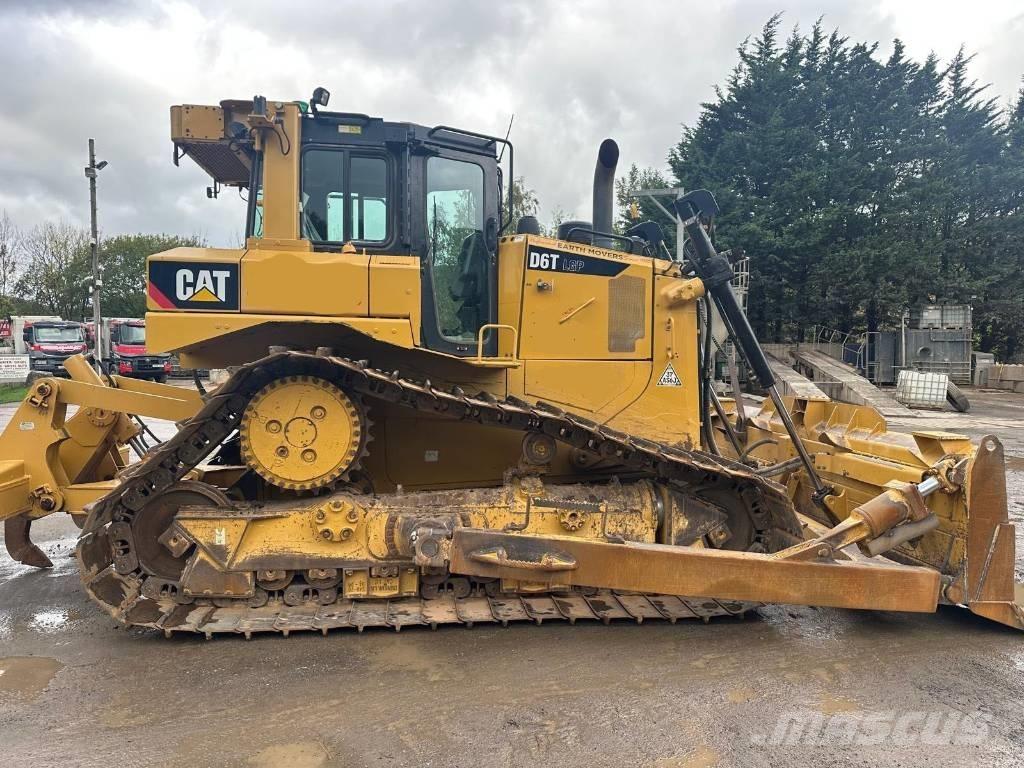 CAT D 6 T LGP Buldožeri gusjeničari