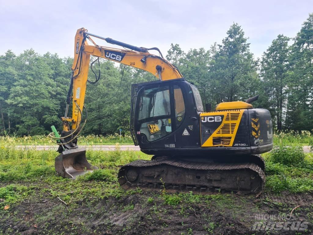 JCB JS 130 LC Bageri gusjeničari