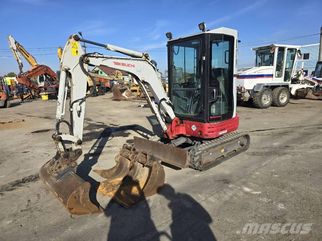 Takeuchi TB 23 R Mini bageri <7t