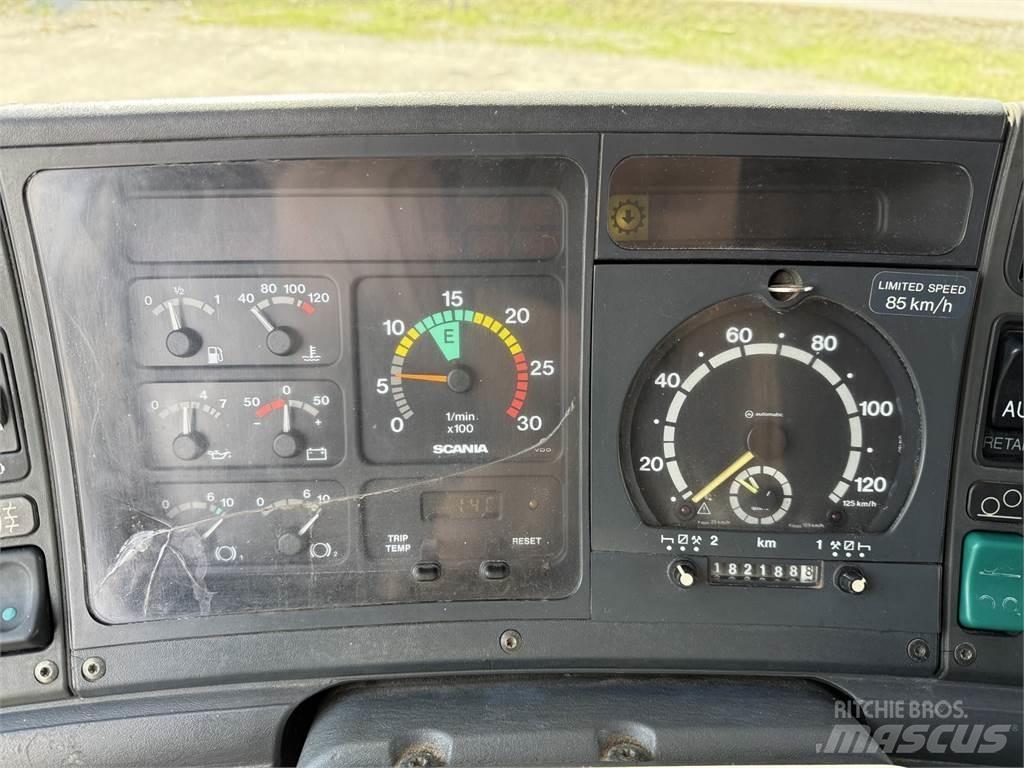 Scania R144 6X2 Rol kiper kamioni s kukama za dizanje