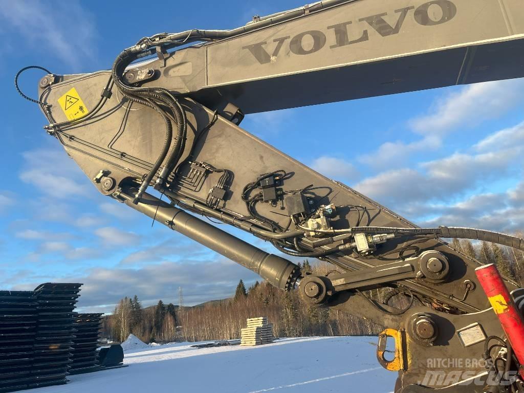 Volvo EC 250 D L Bageri gusjeničari