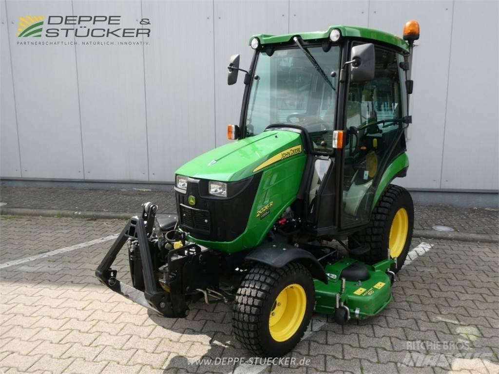 John Deere 2026R Kompaktni (mali) traktori