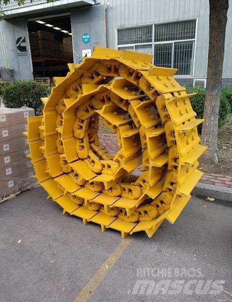 Komatsu D155A-6 Gusjenice