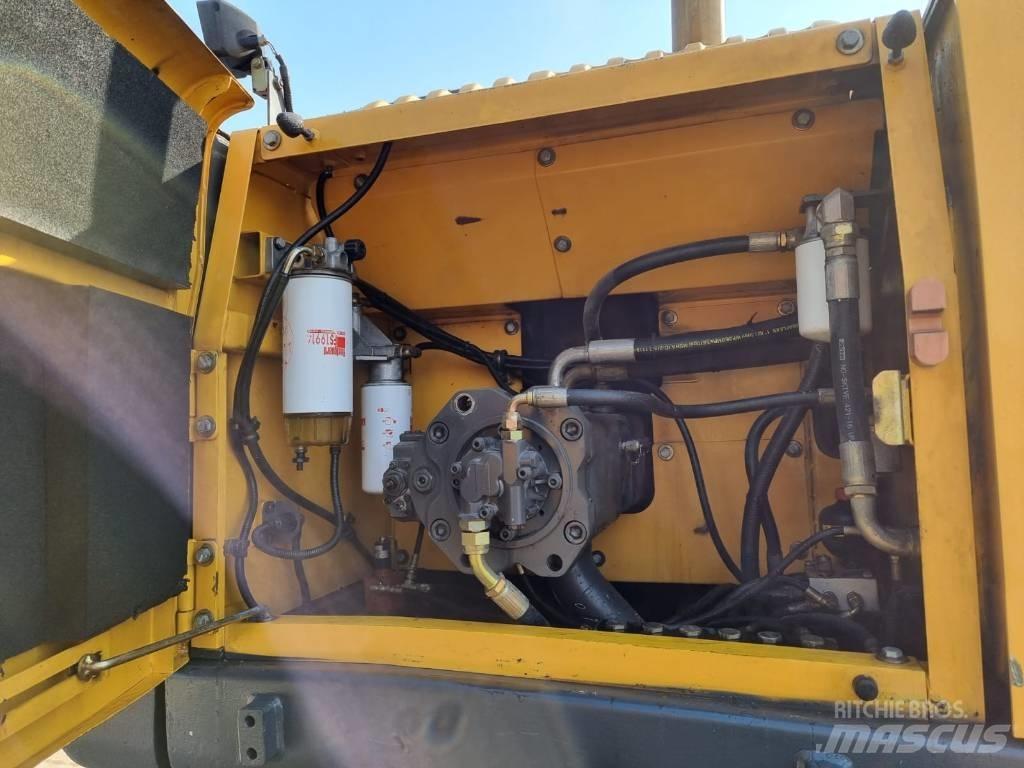 Volvo EC 290 C L Bageri gusjeničari