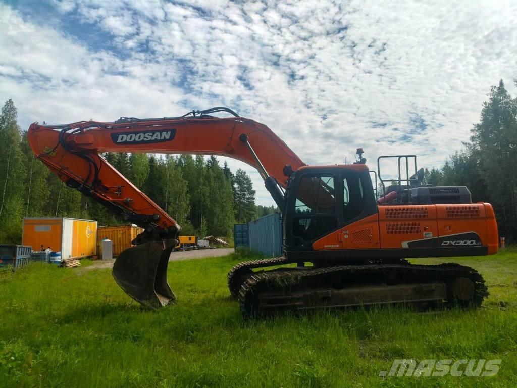 Doosan DX 300 LC Bageri gusjeničari