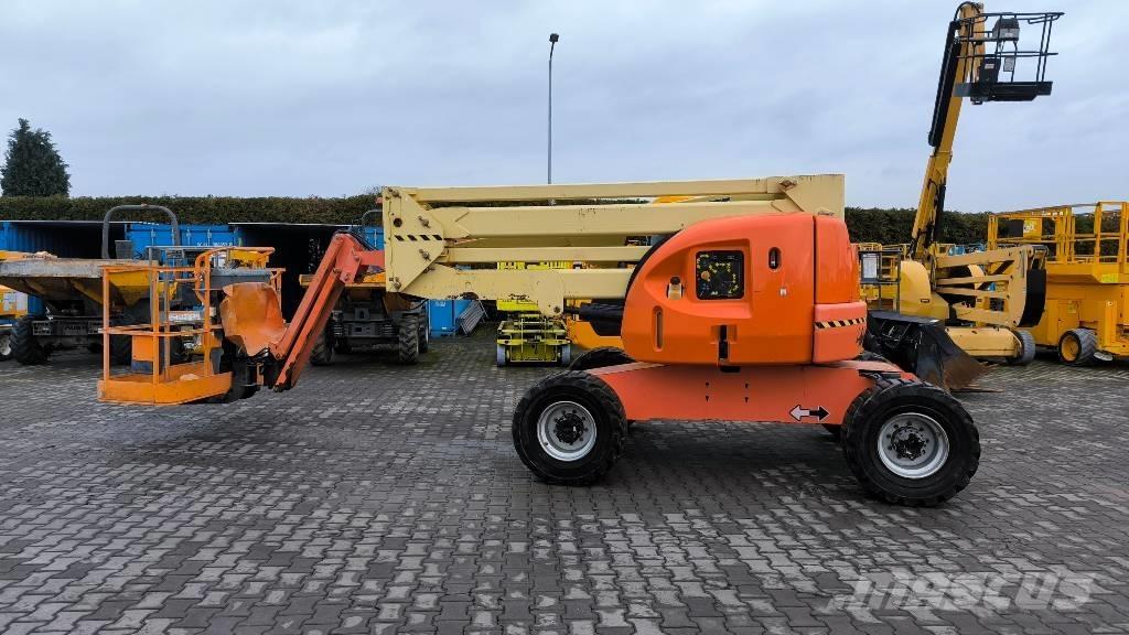 JLG 450 AJ Zglobne podizne platforme