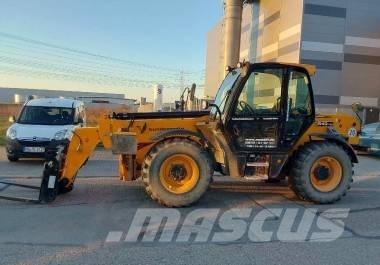 JCB 540-140 Teleskopski viličari