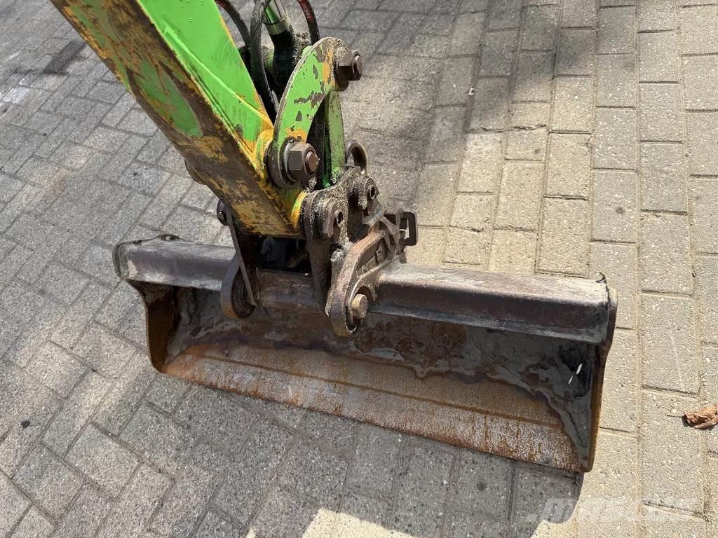 CAT 301.7D Mini bageri <7t