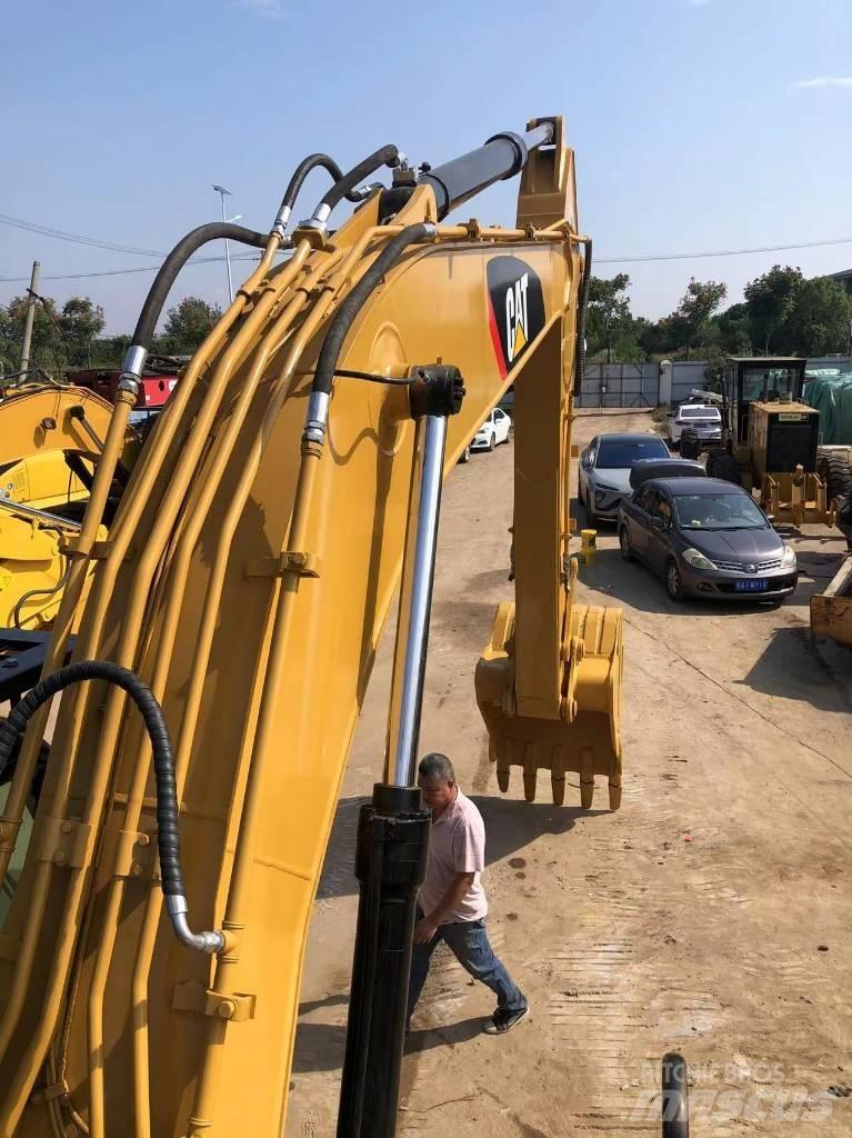 CAT 320 D Bageri gusjeničari