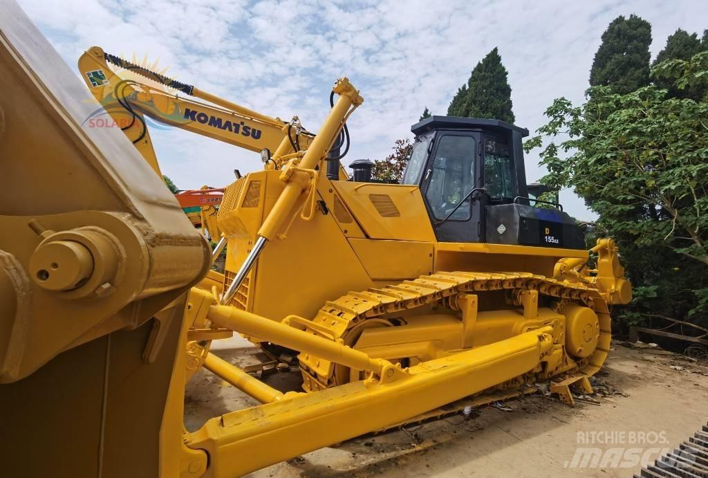 Komatsu D 155 AX Buldožeri gusjeničari