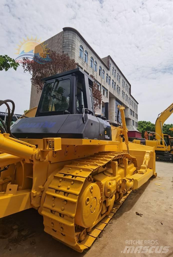 Komatsu D 155 AX Buldožeri gusjeničari