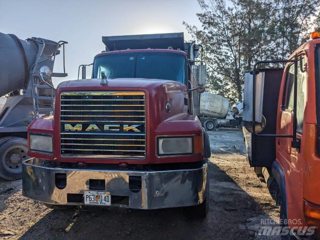 Mack CL 713 Kiper kamioni