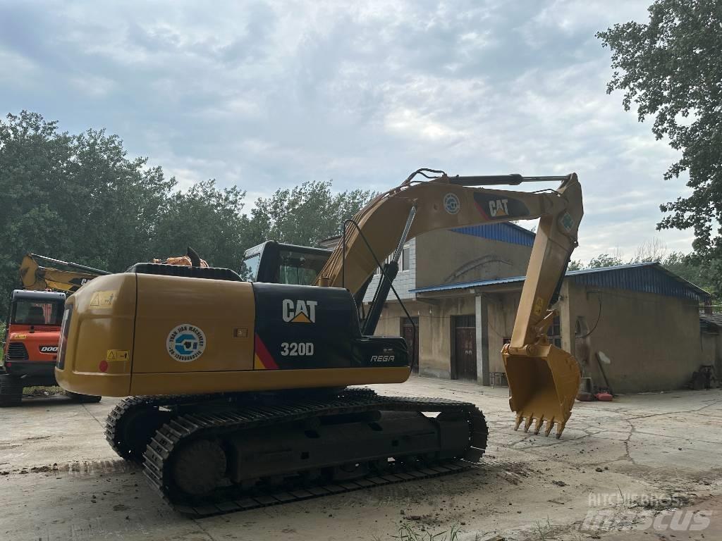 CAT 320D Bageri gusjeničari