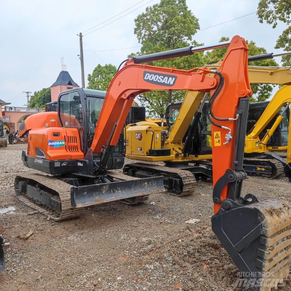 Doosan DX60 Mini bageri <7t