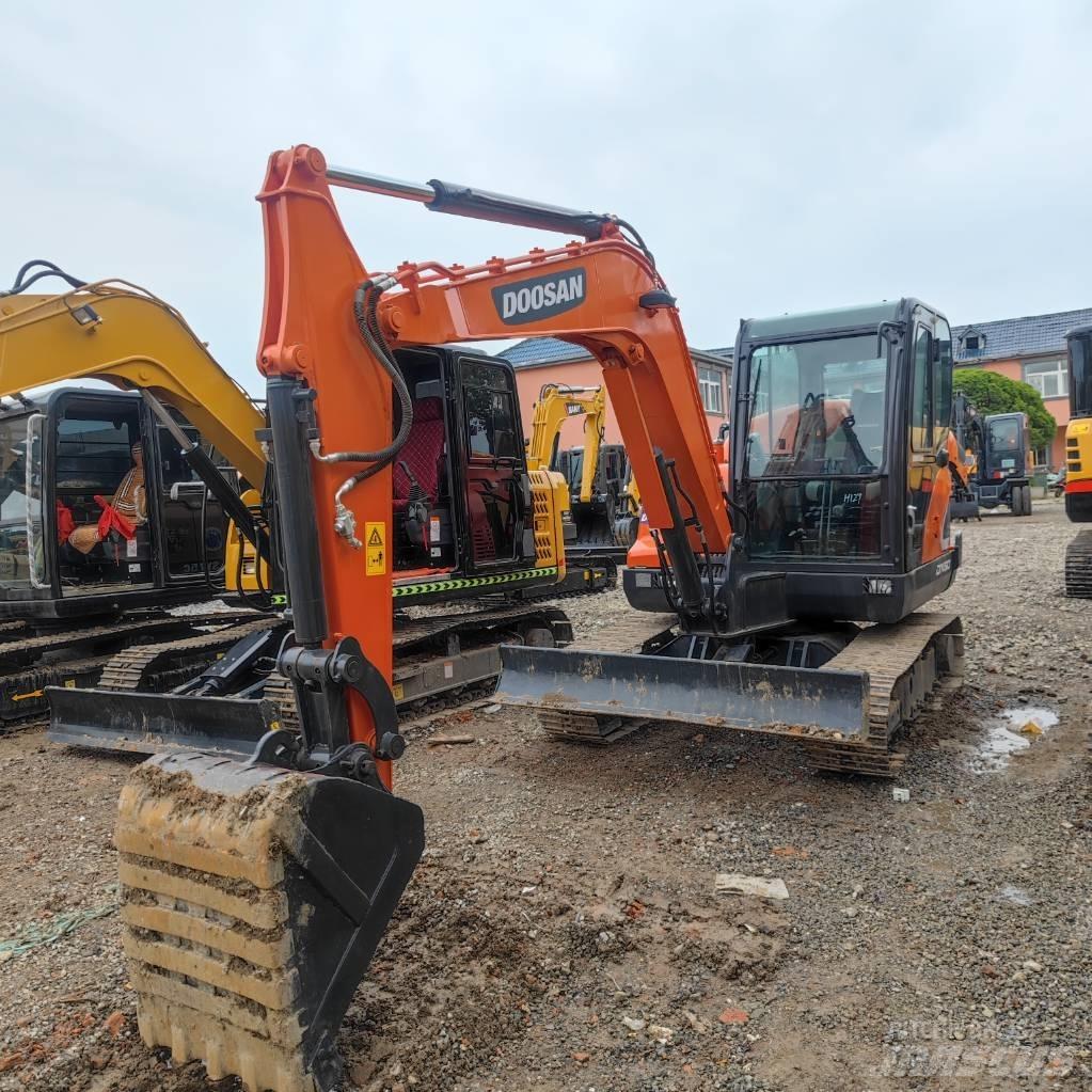 Doosan DX60 Mini bageri <7t