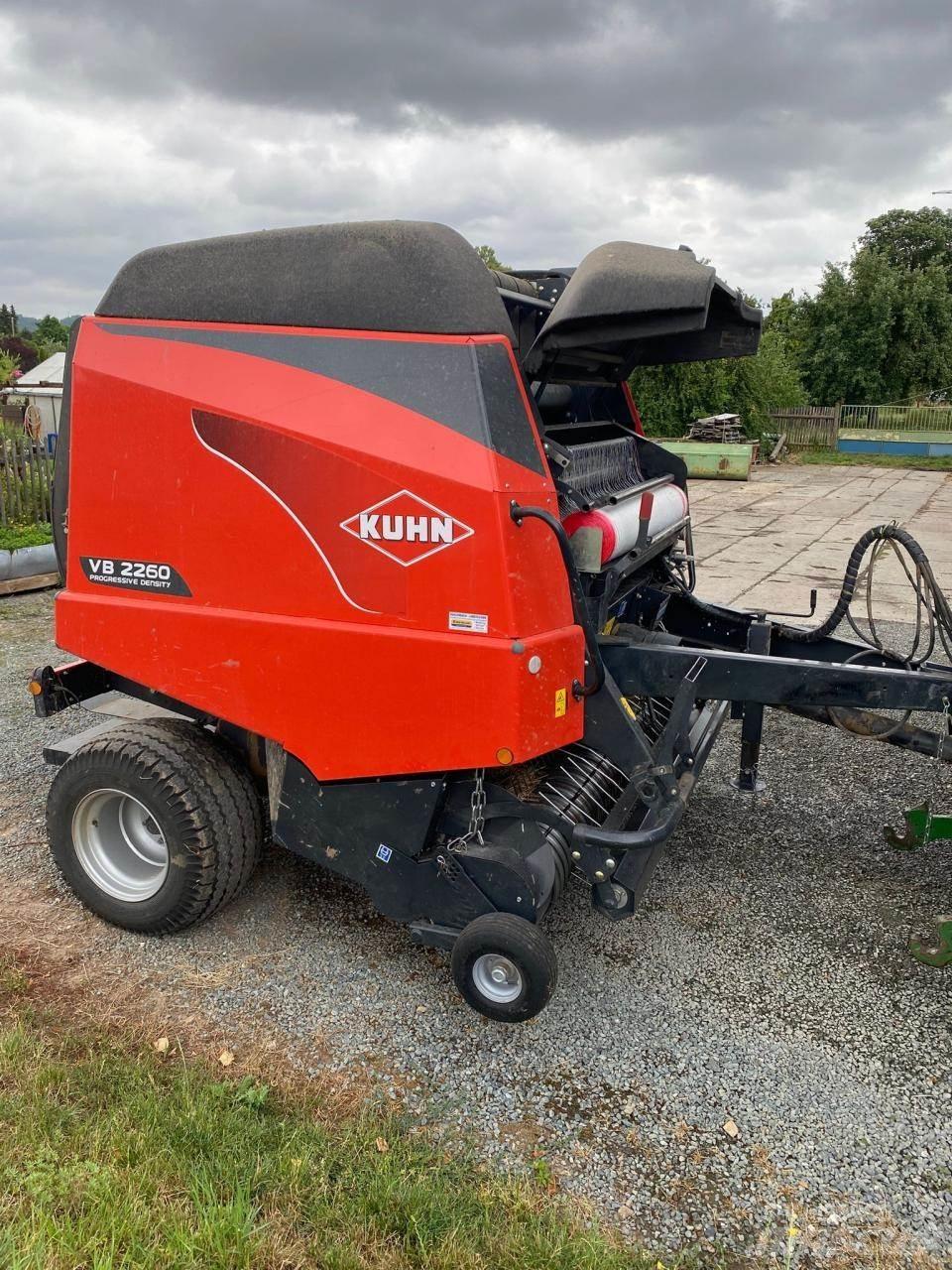 Kuhn VB 2260 Rolo balirke