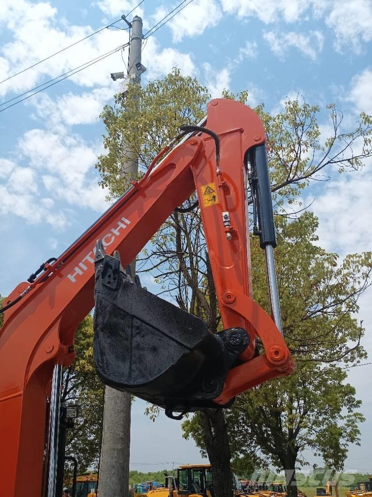 Hitachi 55 Mini bageri <7t
