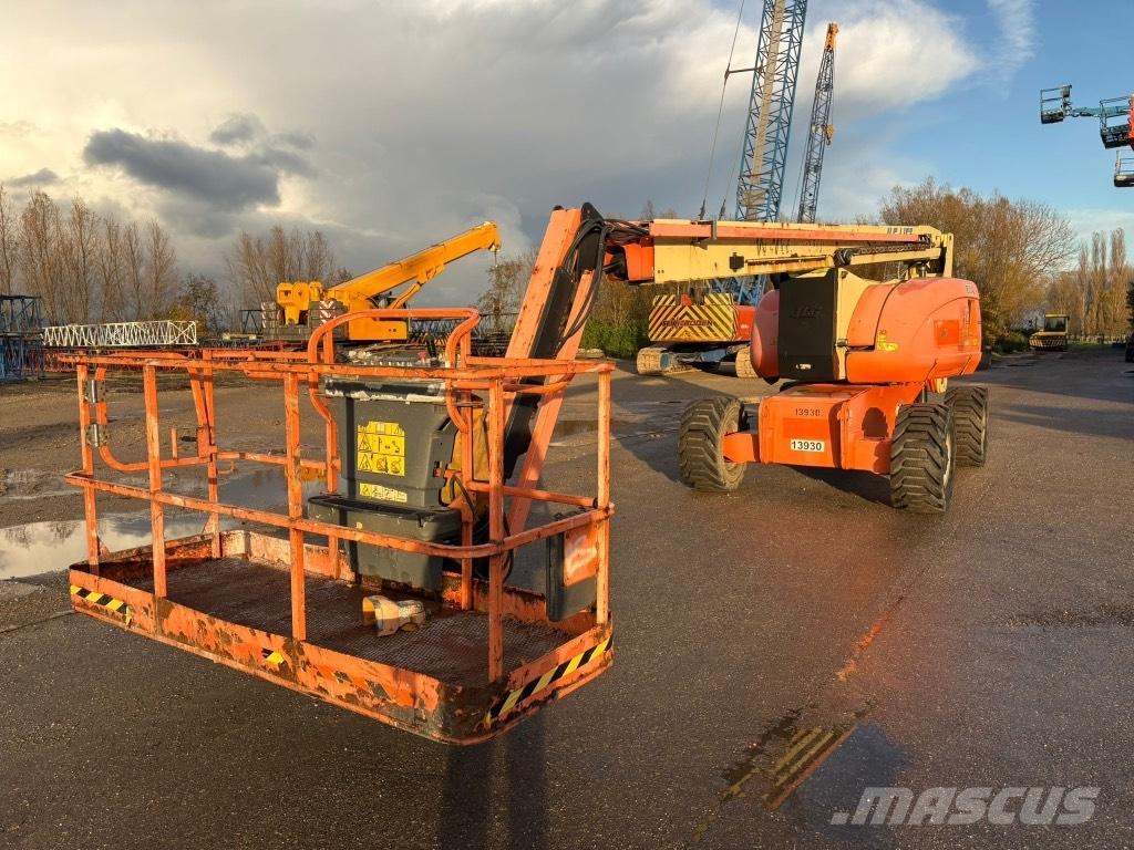 JLG 800 AJ Zglobne podizne platforme