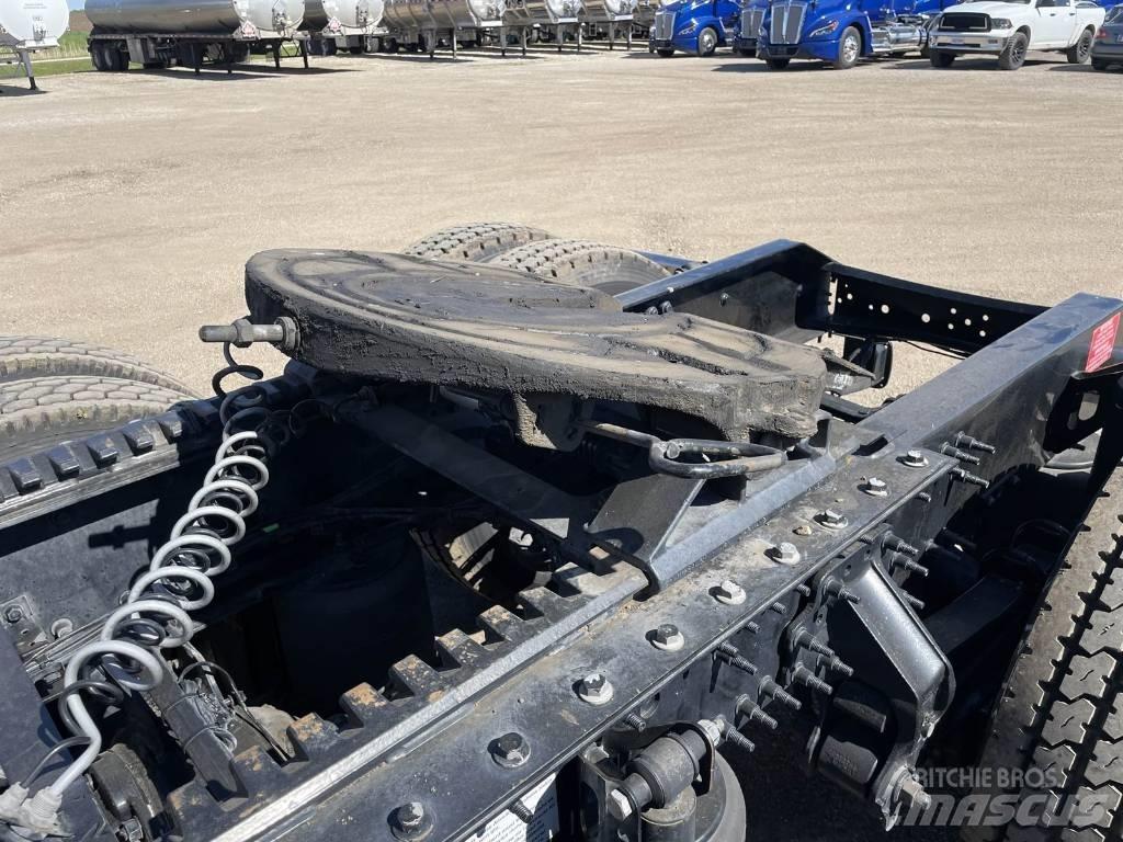 Volvo VNL 740 Traktorske jedinice