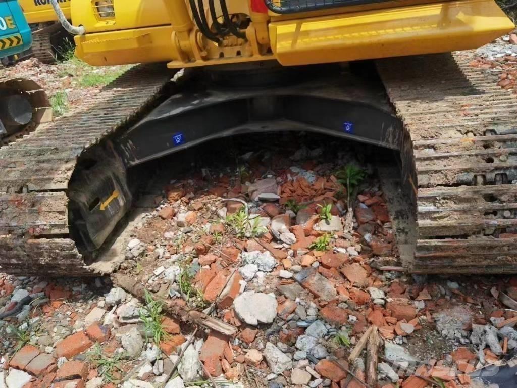 Komatsu PC 130 LC-7 Bageri gusjeničari