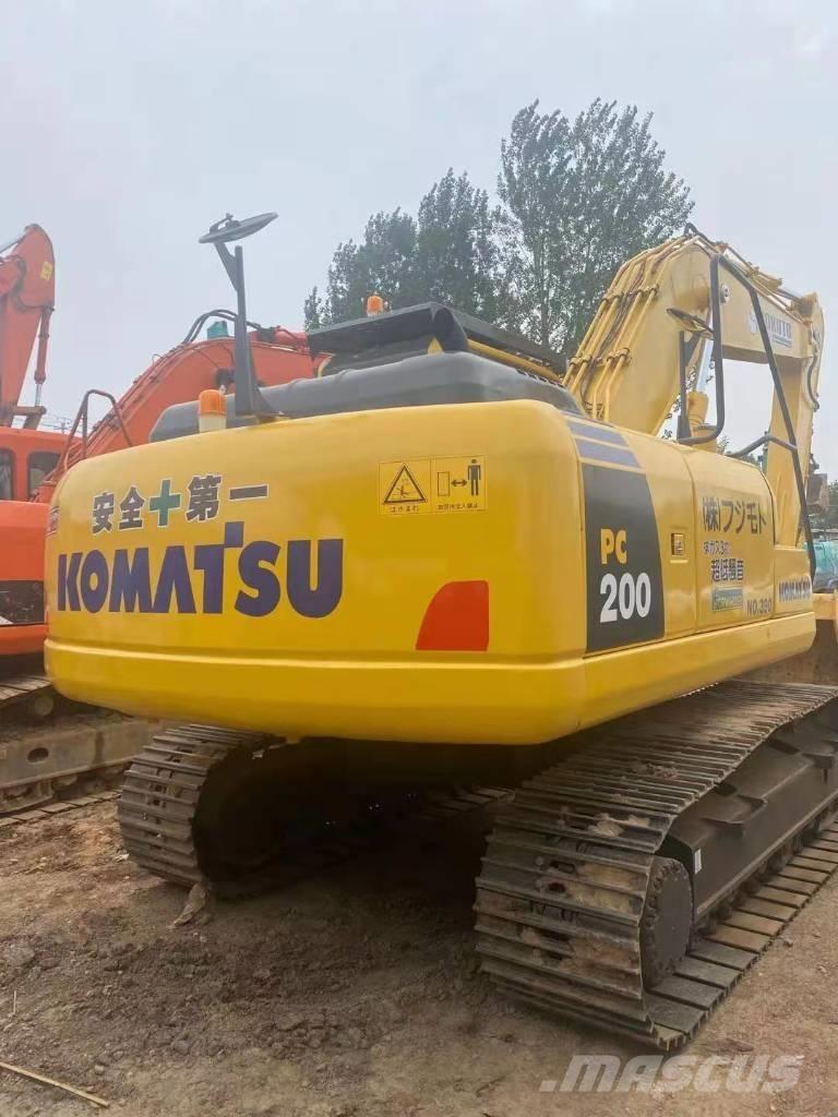 Komatsu pc200-8 Bageri gusjeničari