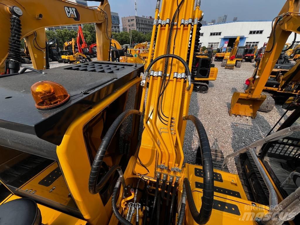 Komatsu PC 240 LC-8 Bageri gusjeničari