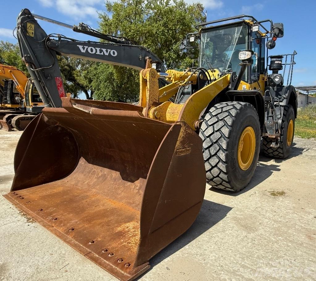 Komatsu WA 380-8 Utovarivači na kotačima