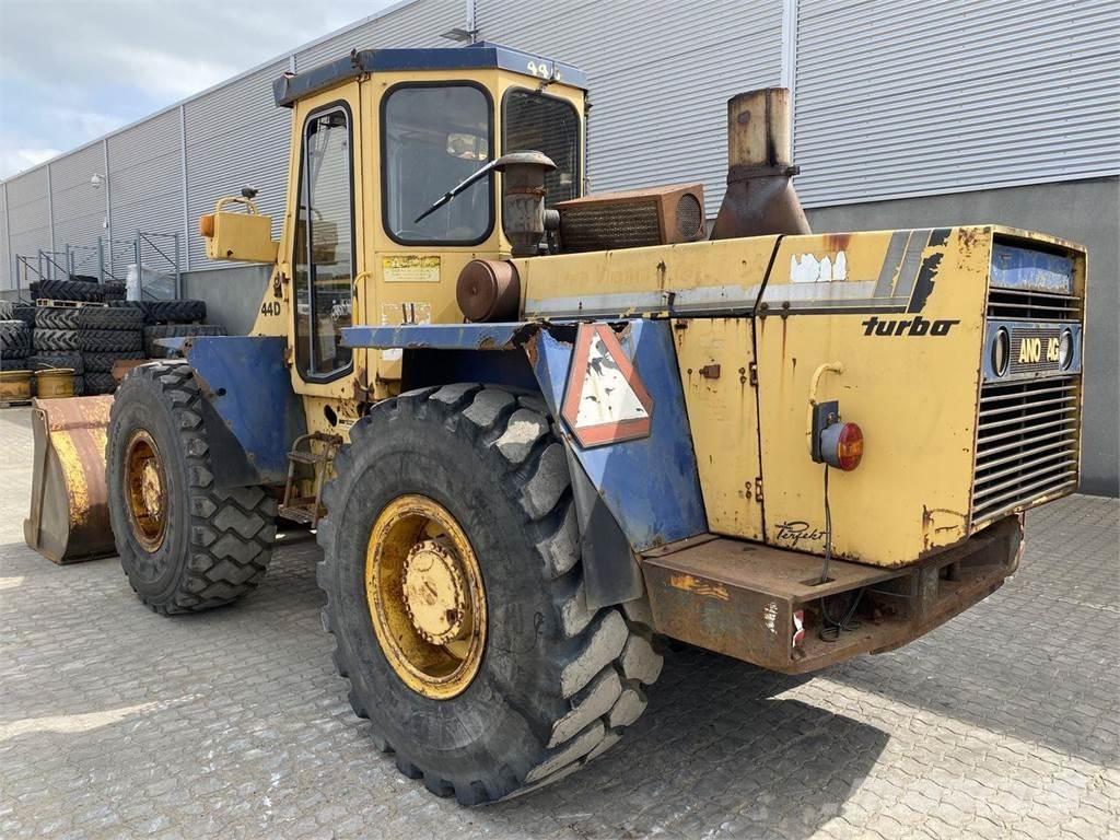 Hanomag 44D Utovarivači na kotačima
