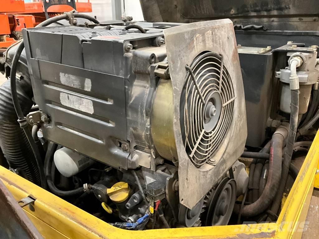 Bomag BW 120 AD-3 Valjci sa dvojnim bubnjem