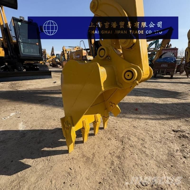 Komatsu PC 35 MR Mini bageri <7t
