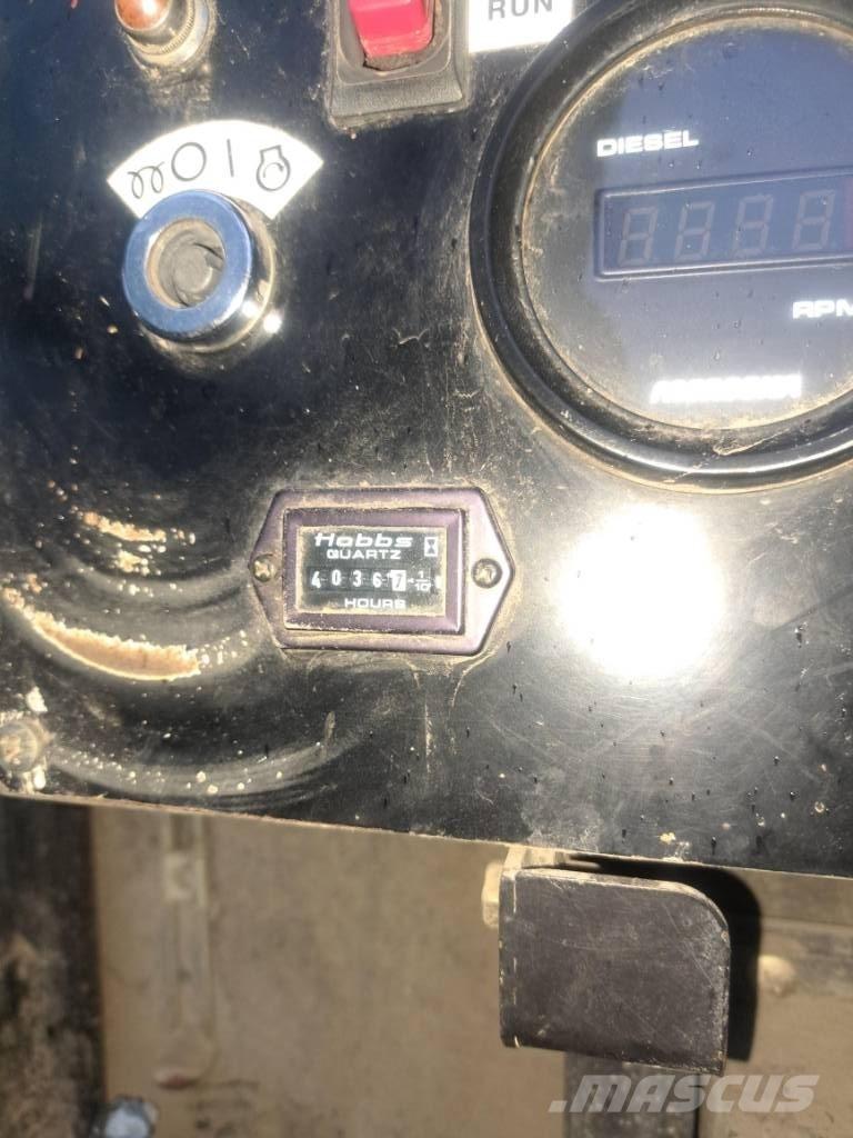 Morooka MST 1500 V D Demperi na gusjenice
