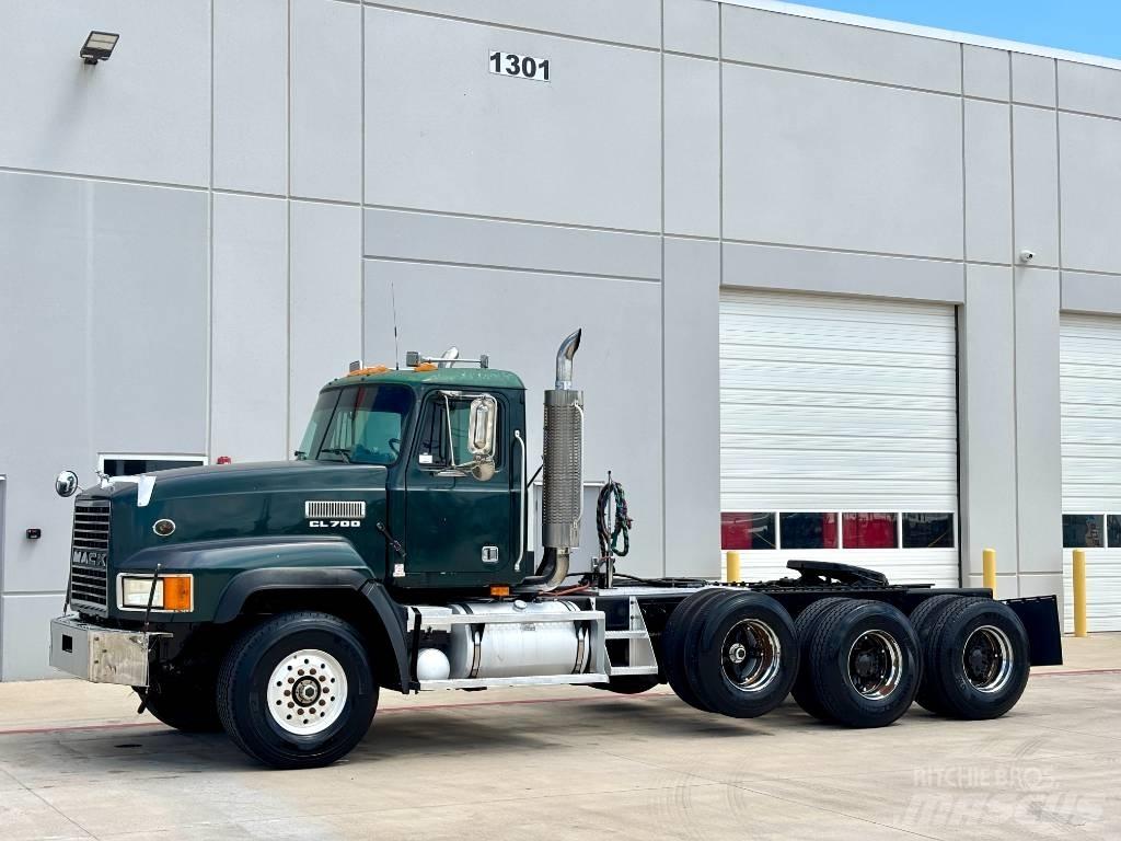 Mack CL 713 Traktorske jedinice
