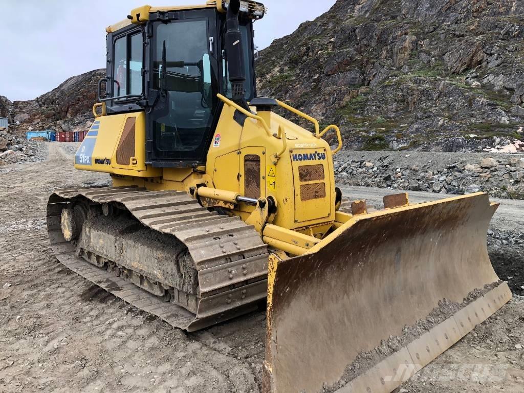 Komatsu D 51 PX-22 Buldožeri gusjeničari