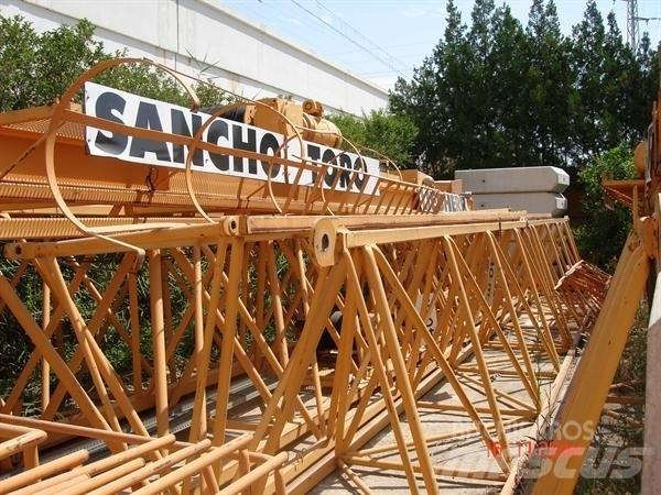 Liebherr 100LC Toranjski kranovi