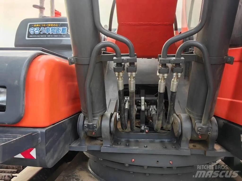 Doosan DX225LC-9C Bageri gusjeničari