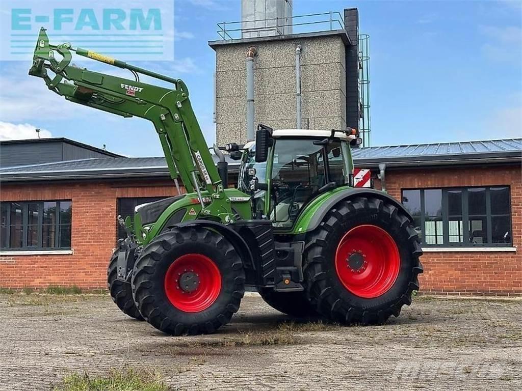 Fendt 724 Vario Traktori