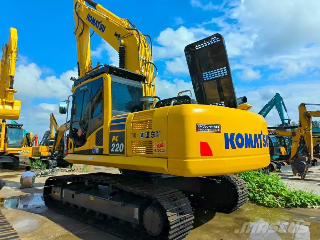 Komatsu PC 220-8 Bageri gusjeničari