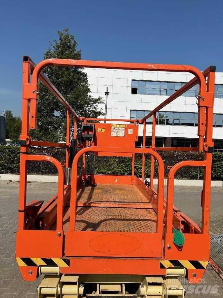 JLG 3246 ES Škaraste platforme