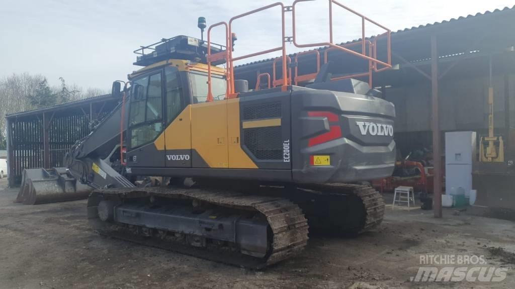 Volvo EC 200EL Bageri gusjeničari