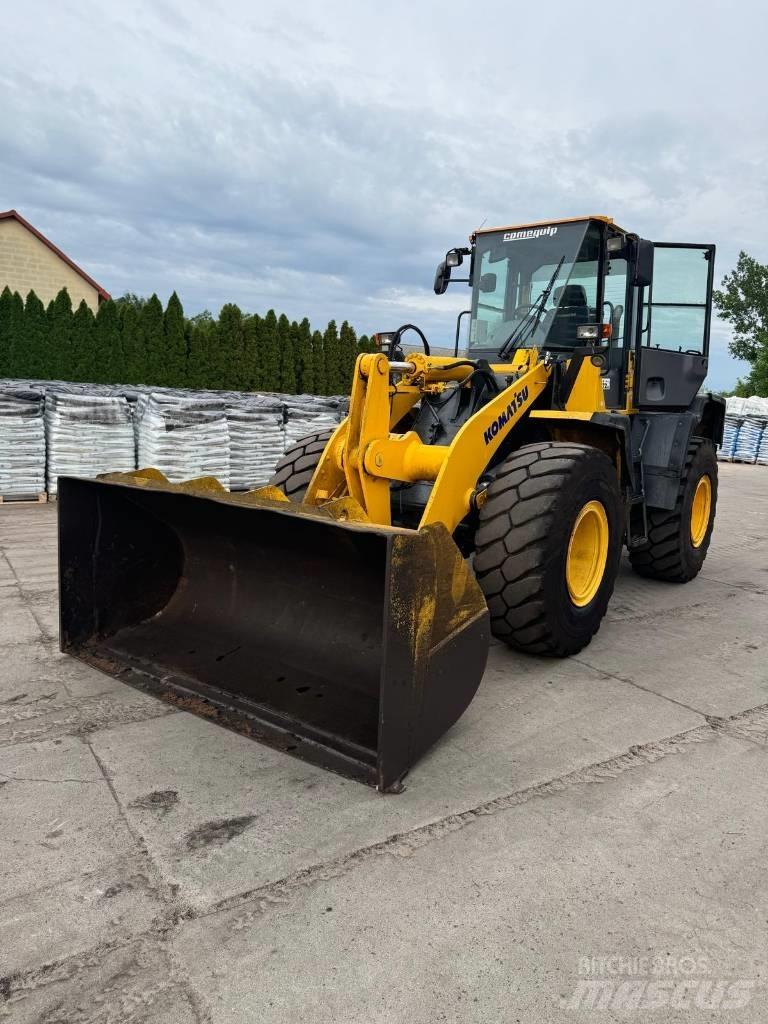 Komatsu WA250 Utovarivači na kotačima