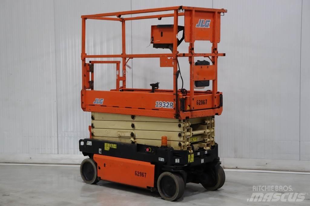 JLG 1932R Škaraste platforme
