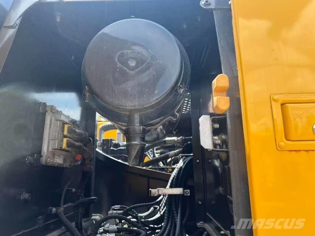 Volvo EC 290 Bageri gusjeničari
