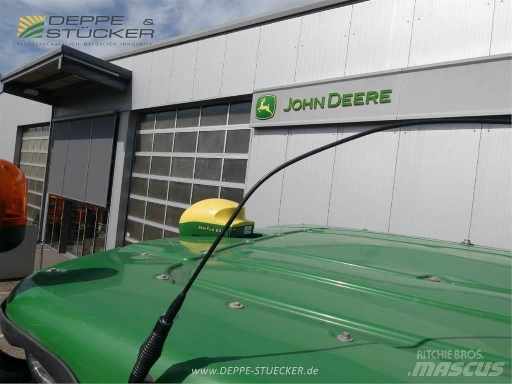 John Deere 7270R Traktori