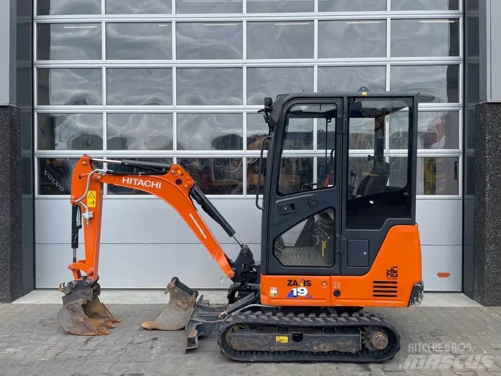 Hitachi ZX19-6 CR Mini bageri <7t